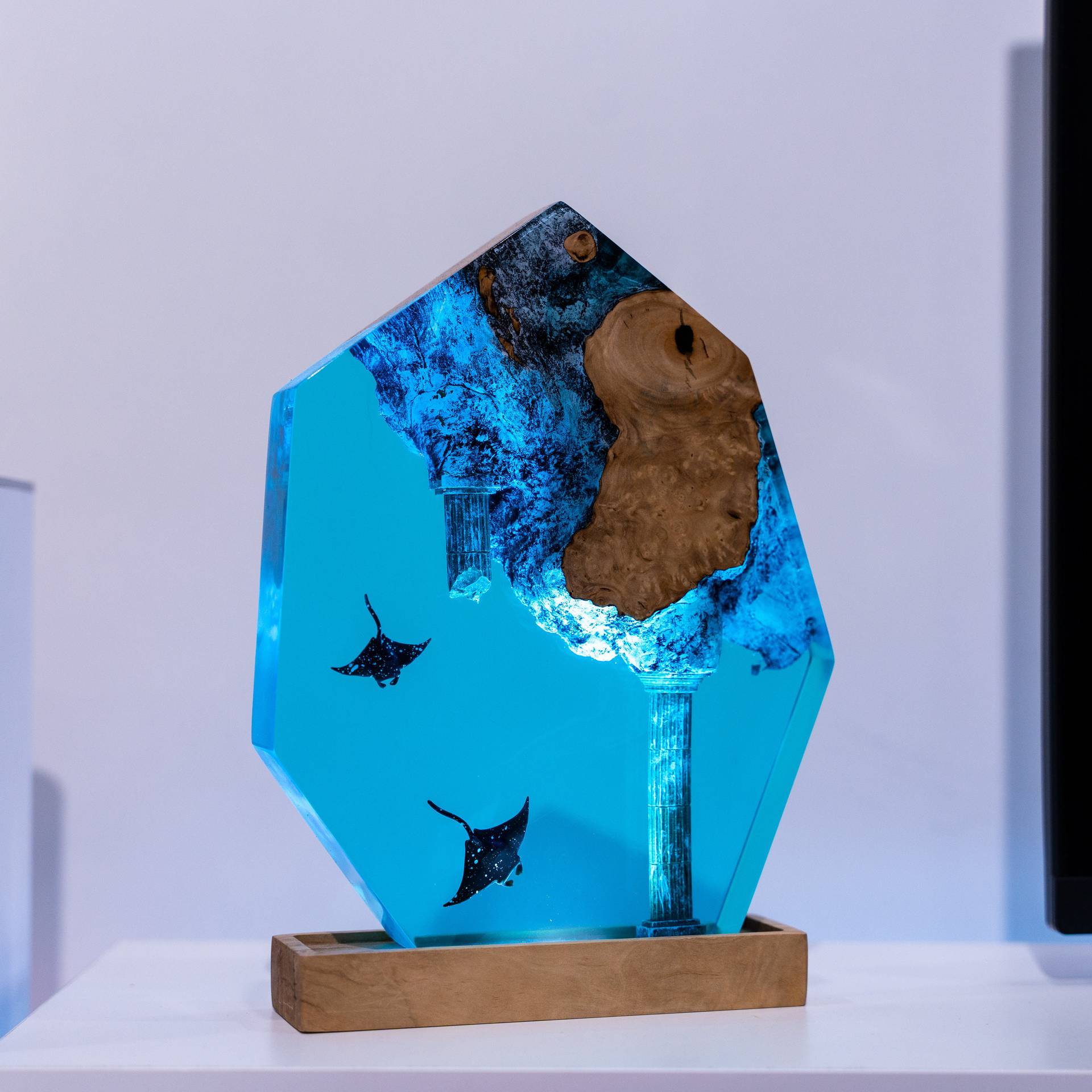 Customized Items Resin Table L - Resin Artist ulasan dan harga